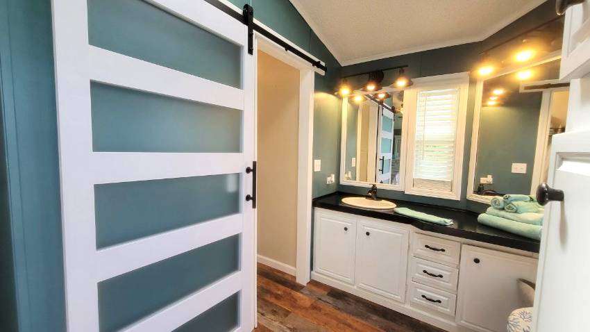 519 Tahiti Drive a Lake Wales, FL Mobile or Manufactured Home for Sale